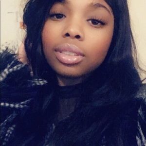 Meet your Posher, Erica